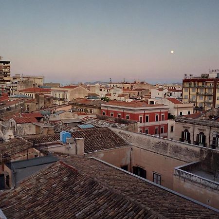 Darre Bed and Breakfast Palermo Exteriör bild